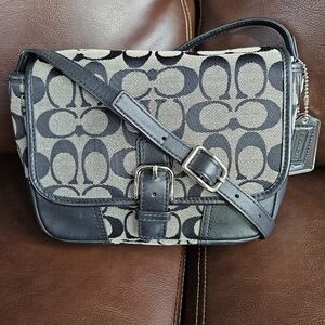 COACH Hadley Crossbody in Signature Canvas No. F30601